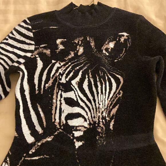 Jessica Bara Elora Long Sleeve Mock Neck Zebra Body-con Mini Dress. Size Small. - Picture 6 of 8
